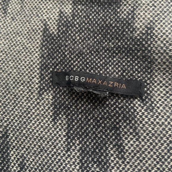 BCBG super cozy sweater - Picture 4 of 5